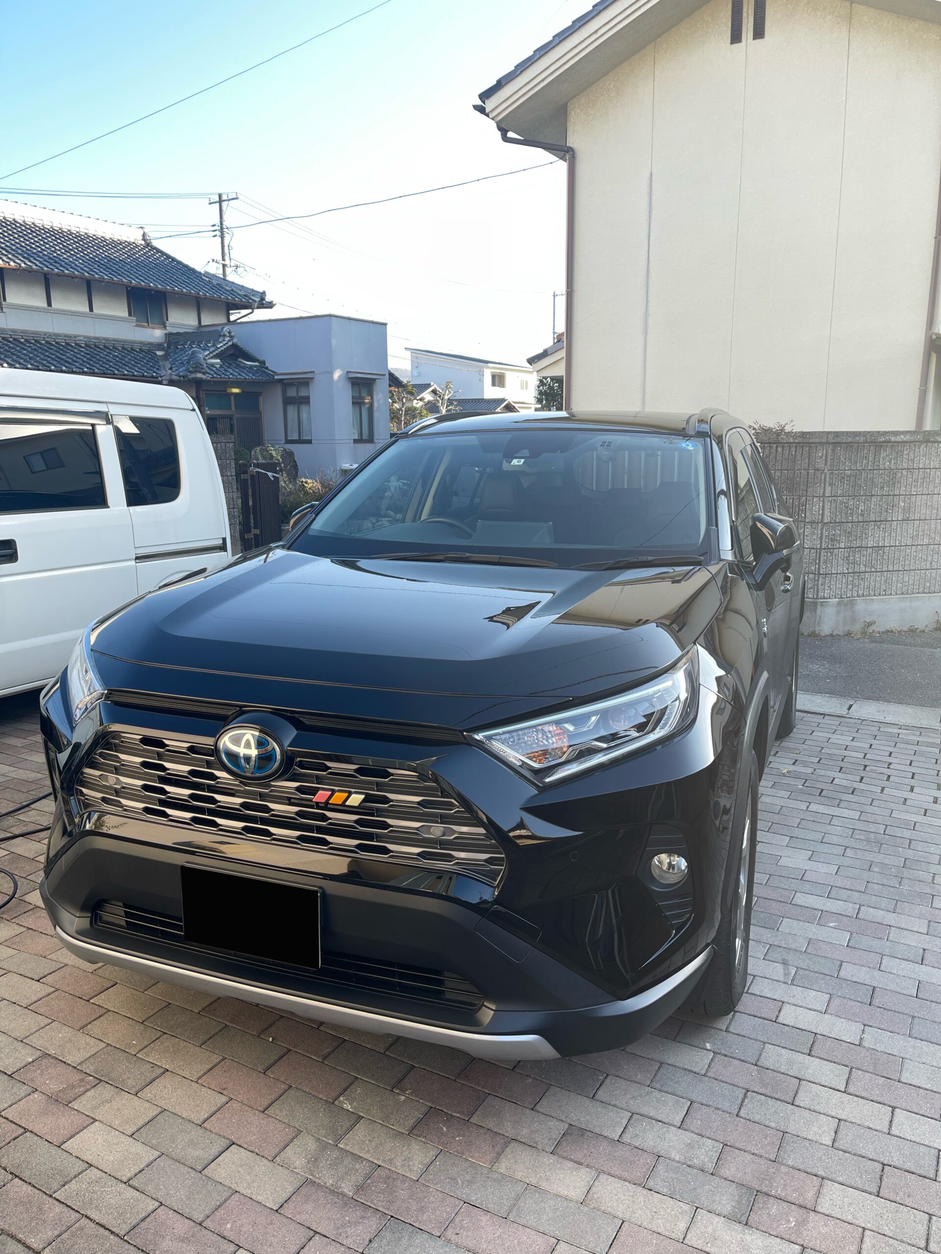 岡山市 TOYOTA RAV4 手洗い洗車＋スケール除去